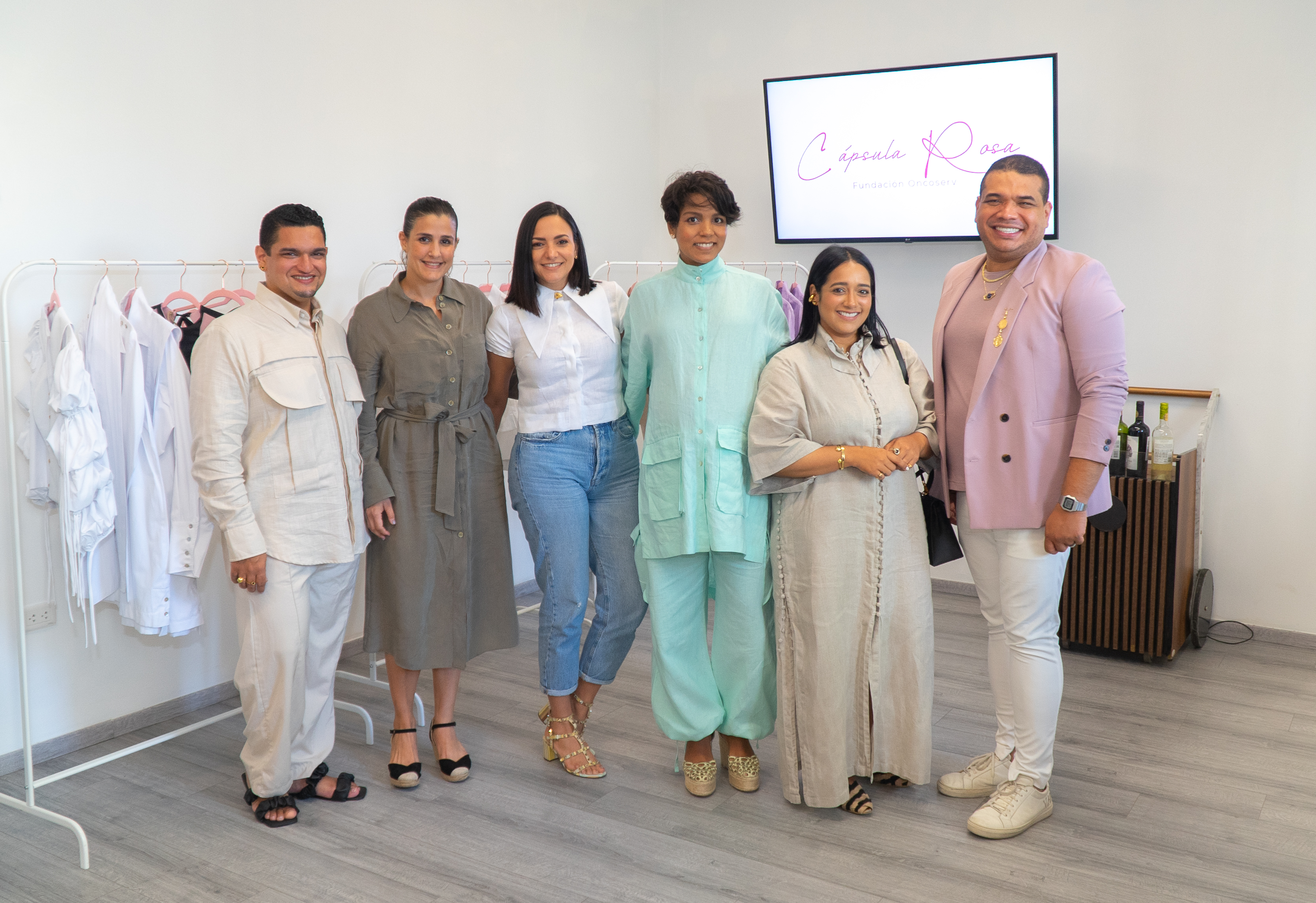 Presentan «Cápsula Rosa 2023» de la Fundación Oncoserv, a beneficio de pacientes con cáncer