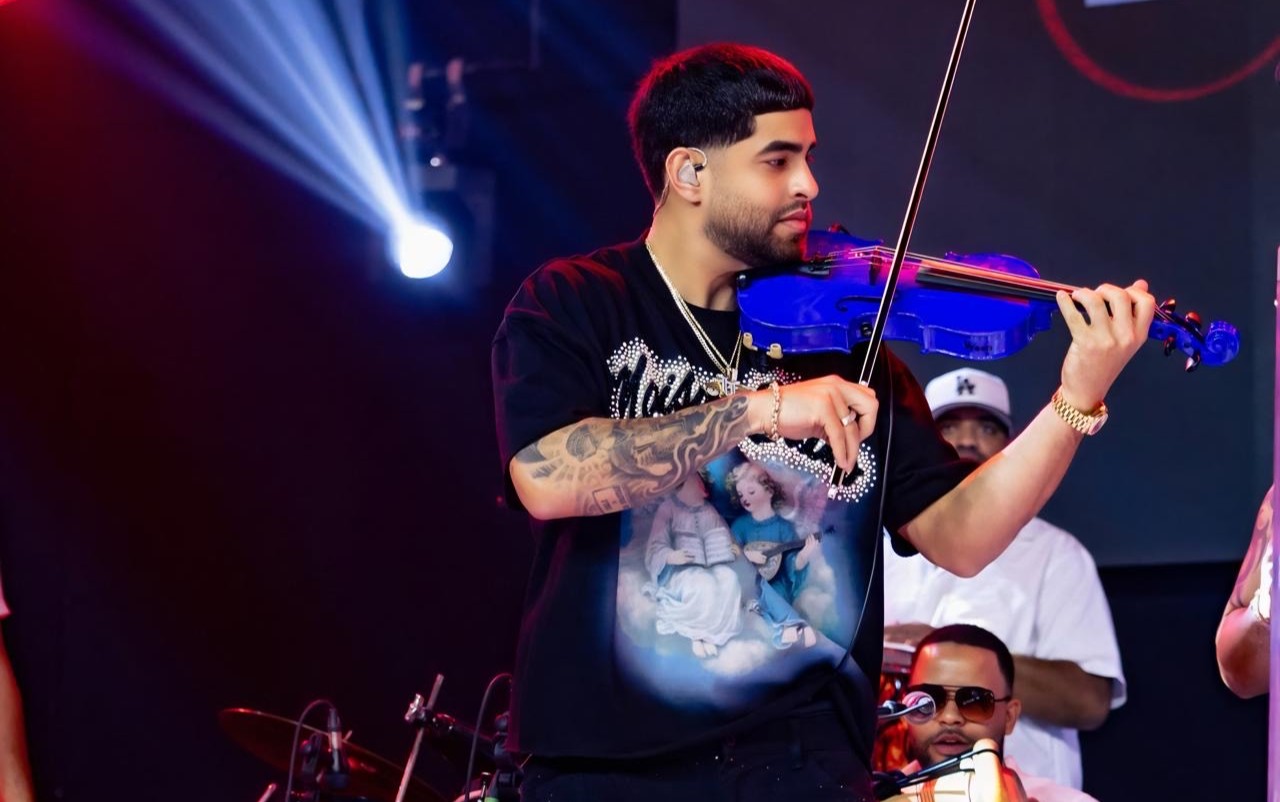 Frabian Eli revoluciona el merengue típico con su violín en “Los Algodones”